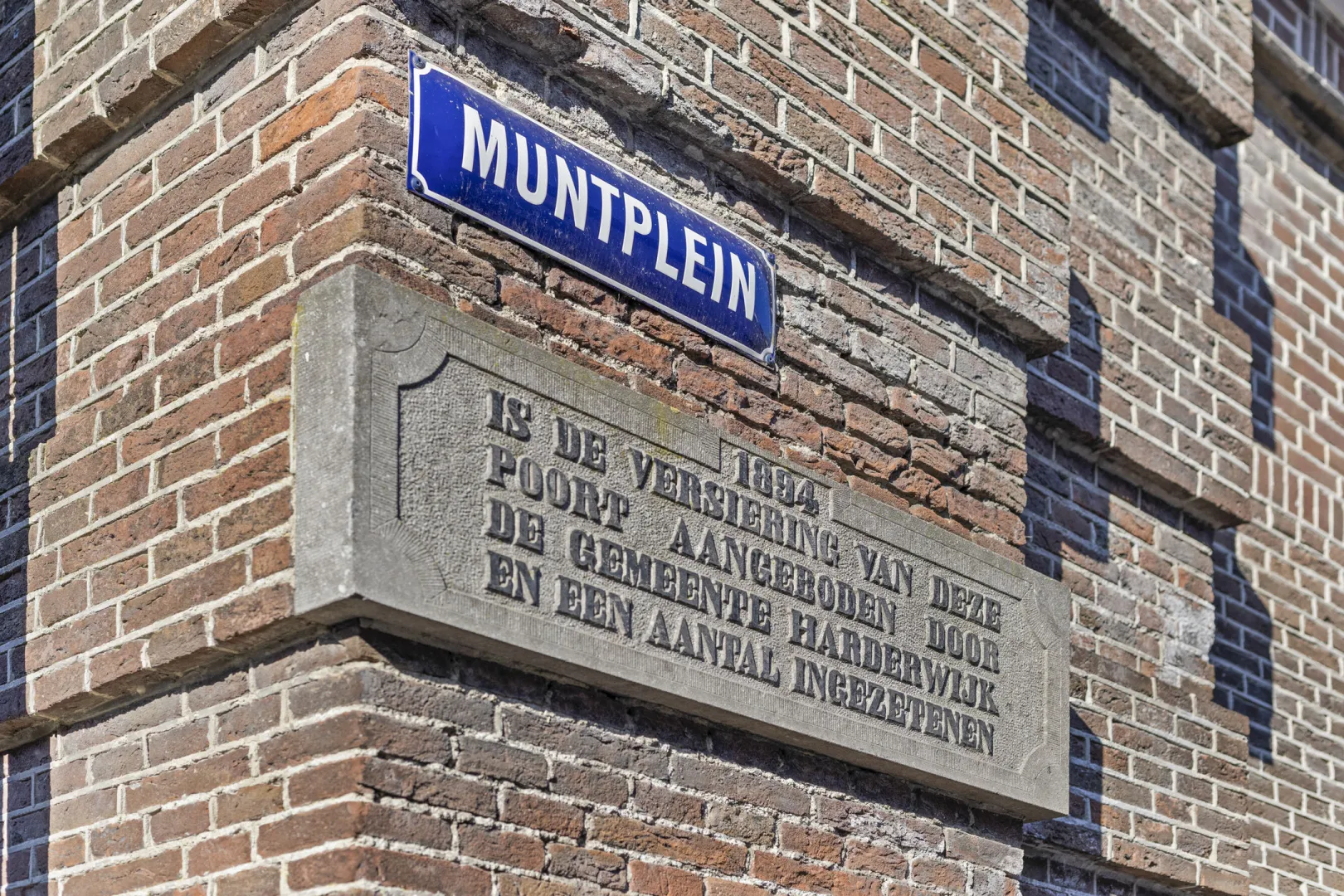 Muntplein 9